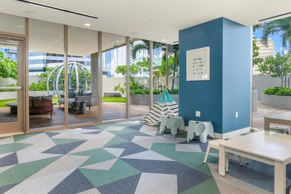 Sky Ala Moana 2907 1 Bedroom Condo by RedAwning