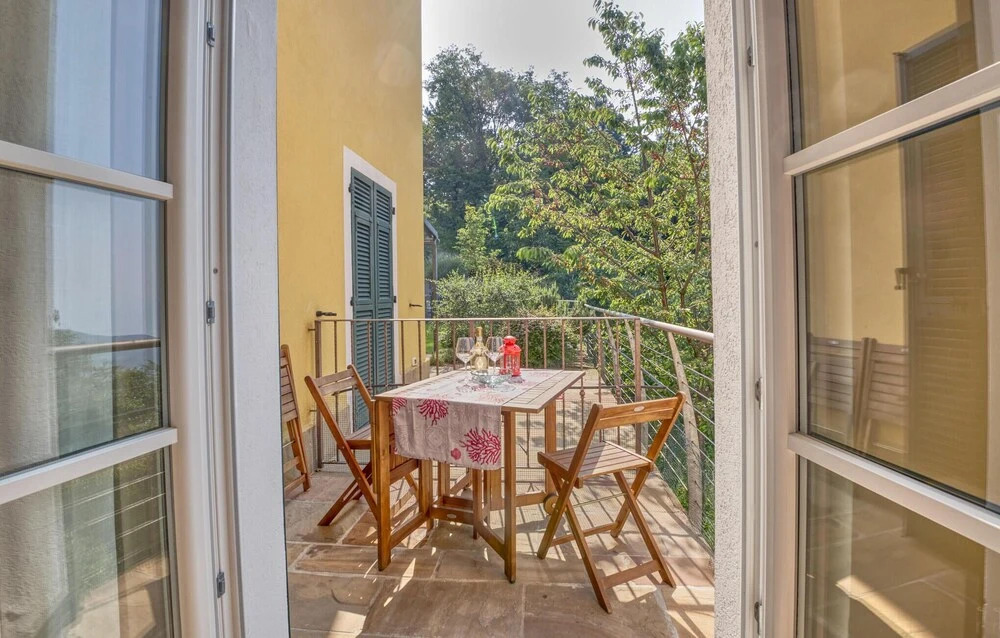 2 Bedroom Gorgeous Home In Magliolo-Finale Ligure