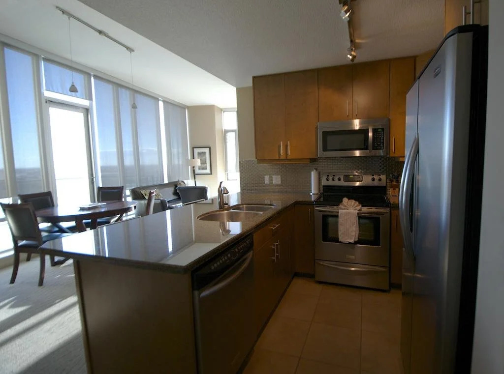 Suite Digs Vetro