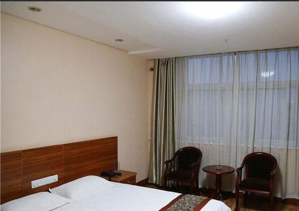 Jining Qianxi Hotel