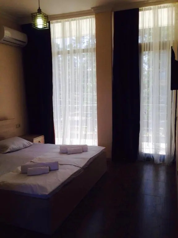 Hostel 424