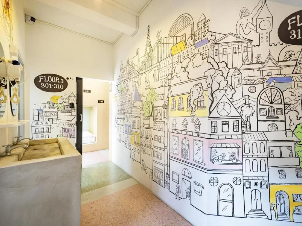 Sloth Hostel