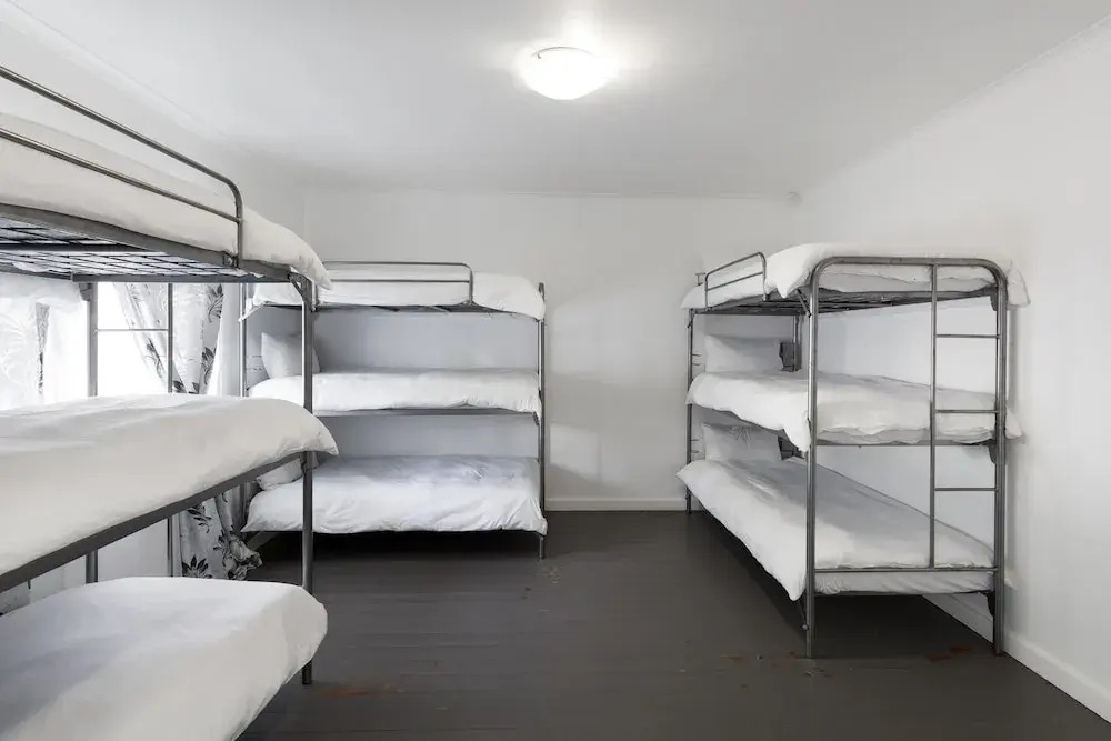 DS Backpackers Hostel