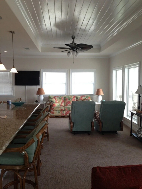 Shore Haven 2 Bedroom Home by RedAwning