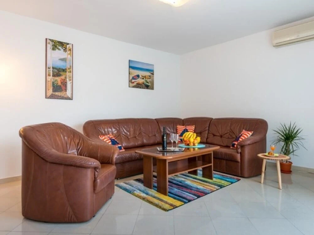 Feel Good Apartment