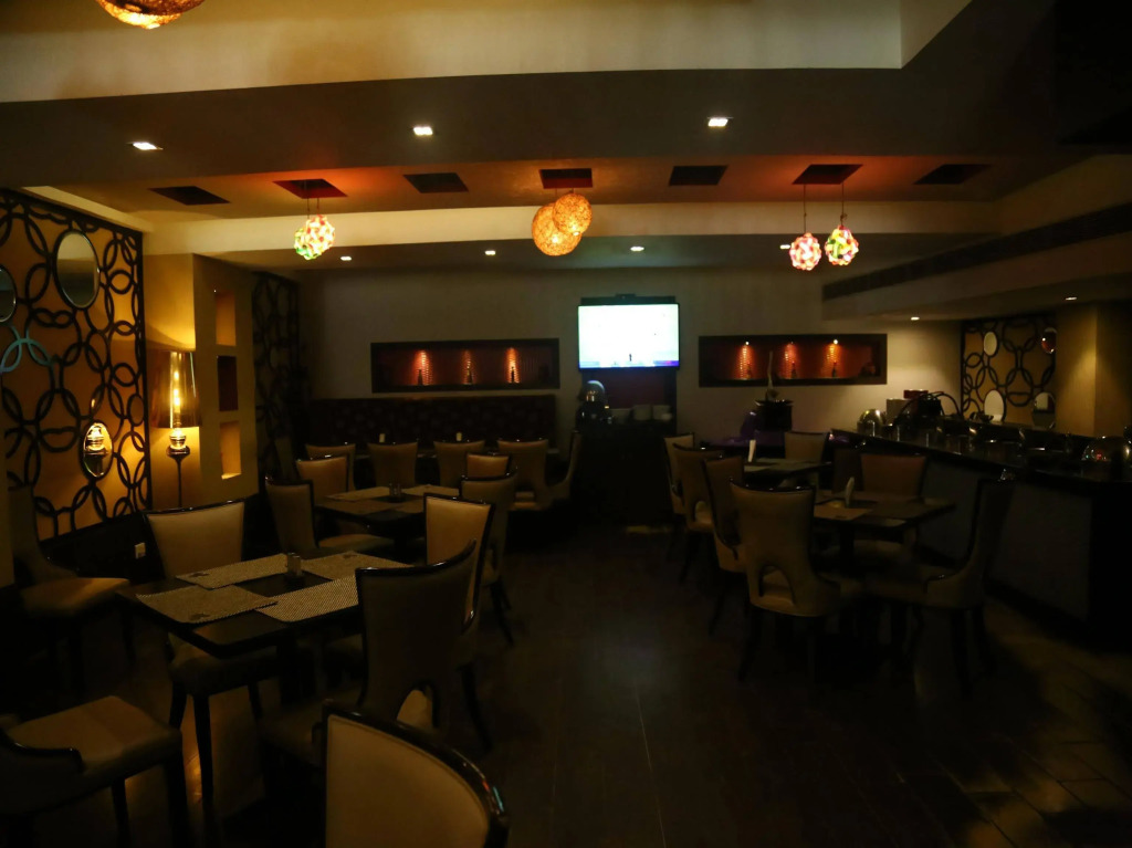OYO Premium Nakodar Road Near Lovely Sweets Jalandhar