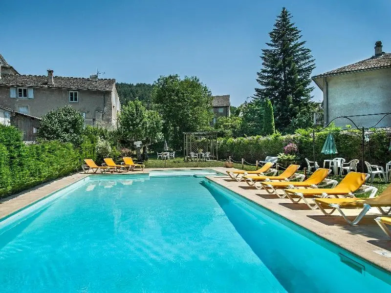 Logis Hotel Restaurant Family & Spa