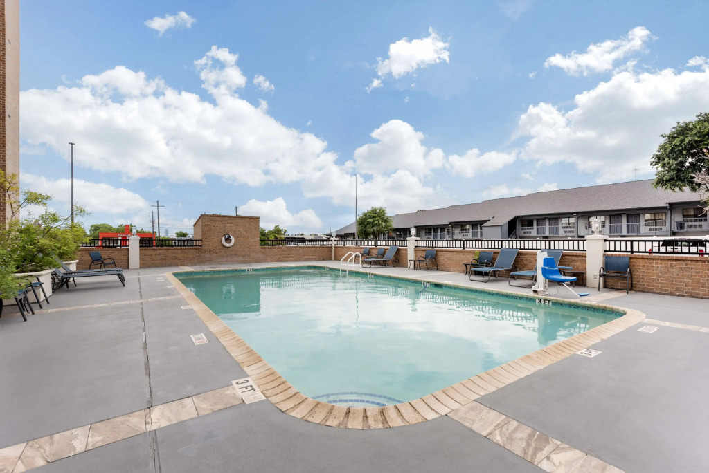 Best Western Plus Austin Central
