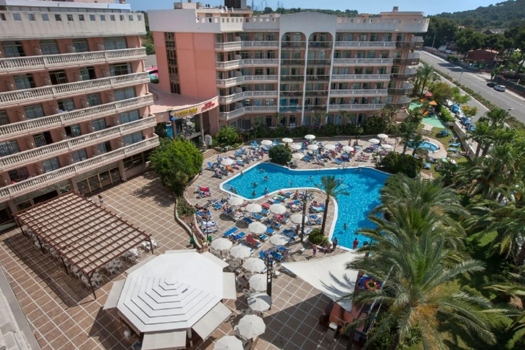 Ponient Dorada Palace by PortAventura World - Available rates with tickets to PortAventura Park & Ferrari Land
