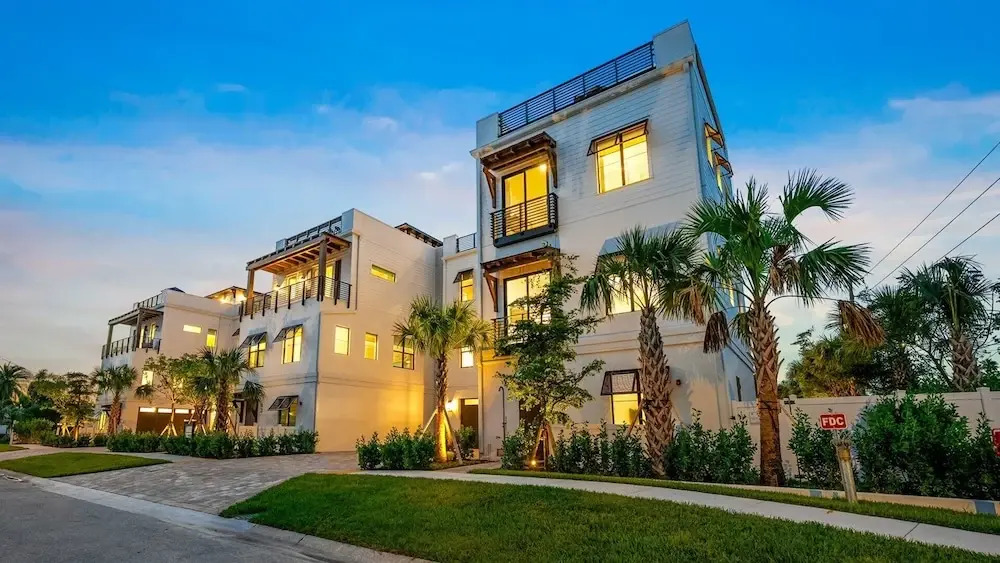 Sapphire Shores in Clearwater Beach