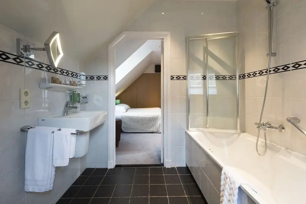 Sense Suites