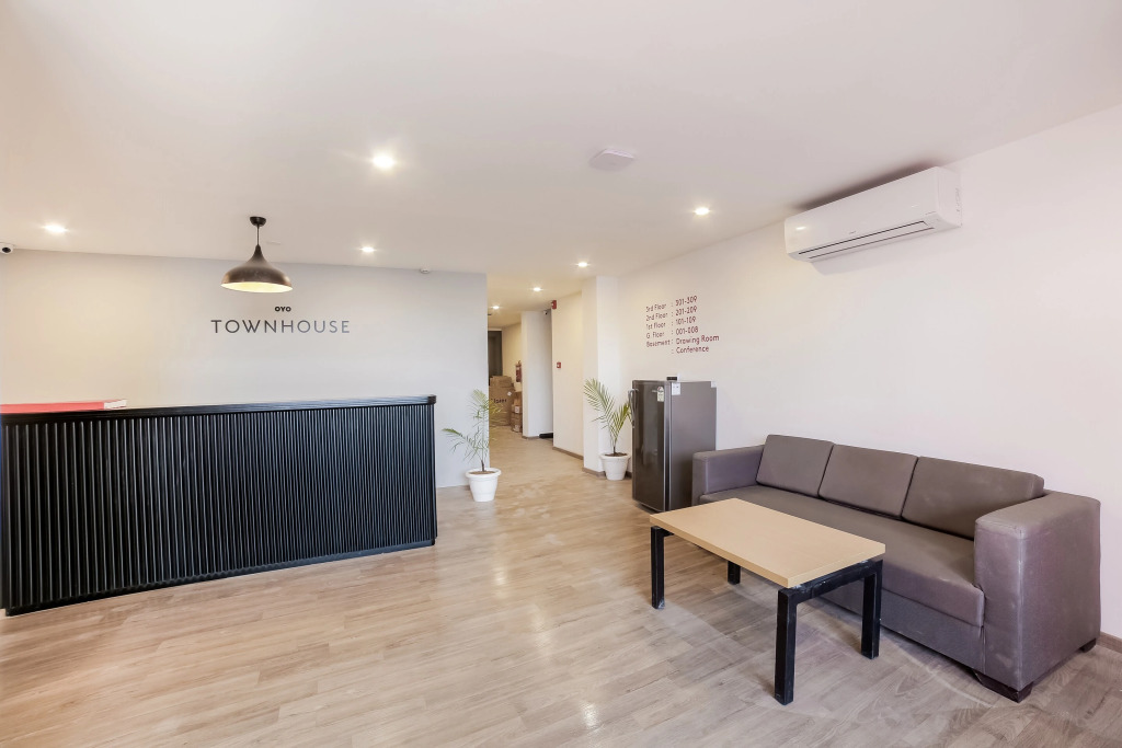 Townhouse Artemis Hospital Near Unitech Cyber Park