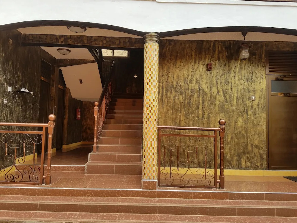 Sibyangu Standard Hotel Kampala