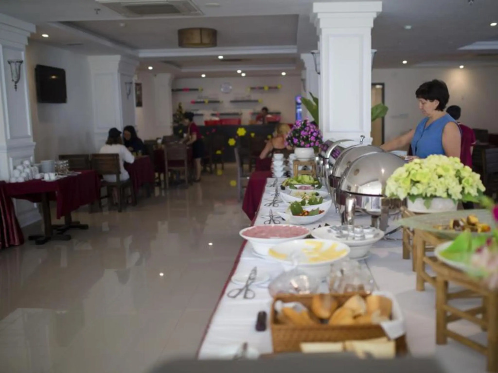 Edele Hotel Nha Trang Beach