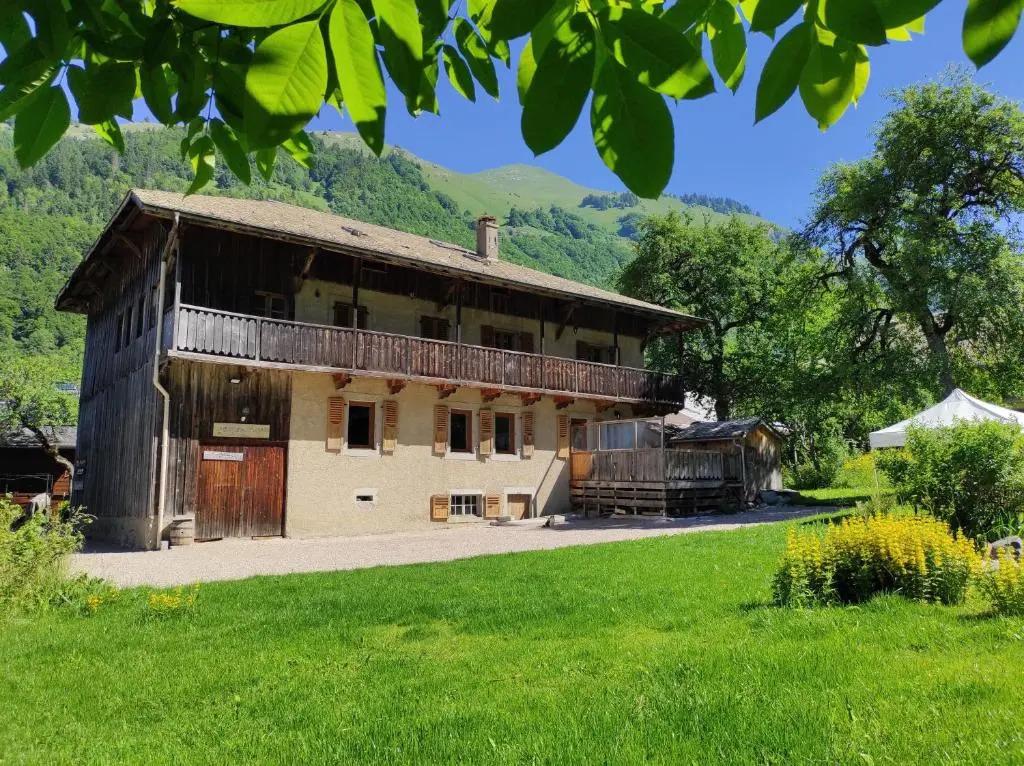 Appartement 6 pers 70 m² dans chalet Chez Marie