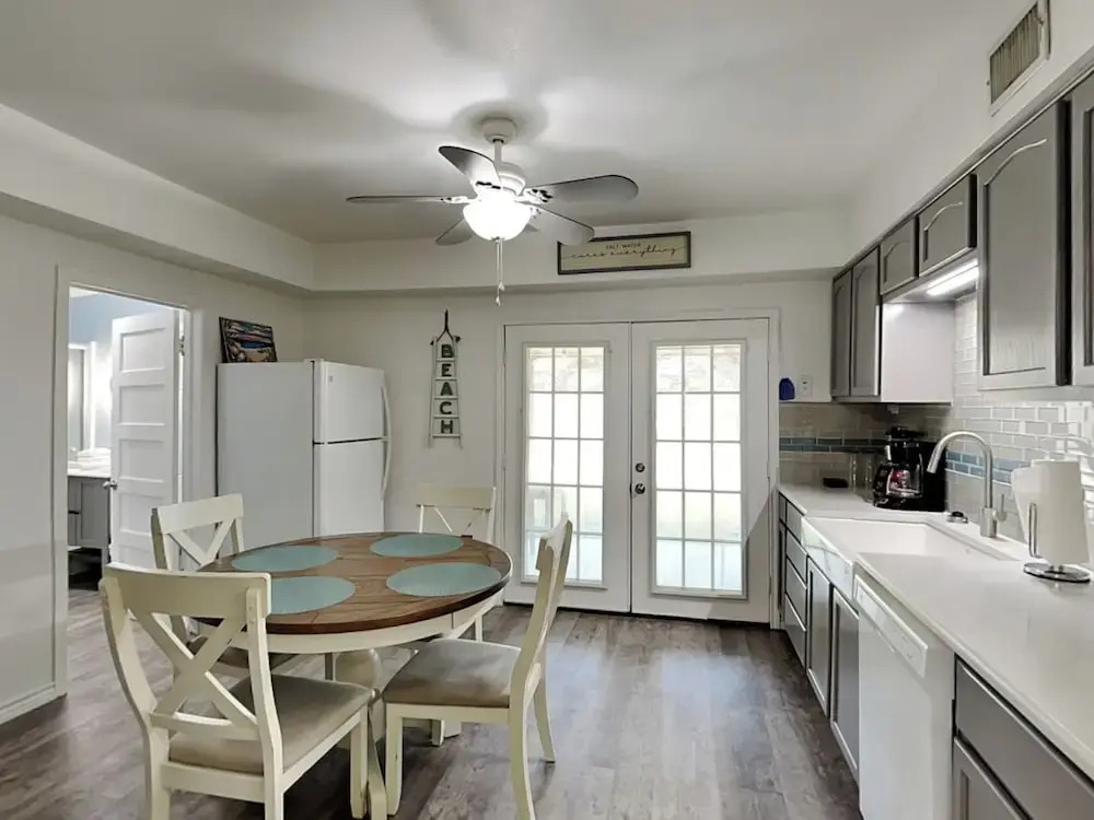 The Charming Cozy Cottage by Miss Kitty’s
