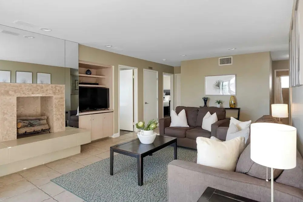 Beachfront+private Beach Access, Pool+hot Tub, Oceanview Sail Bay by Avantstay