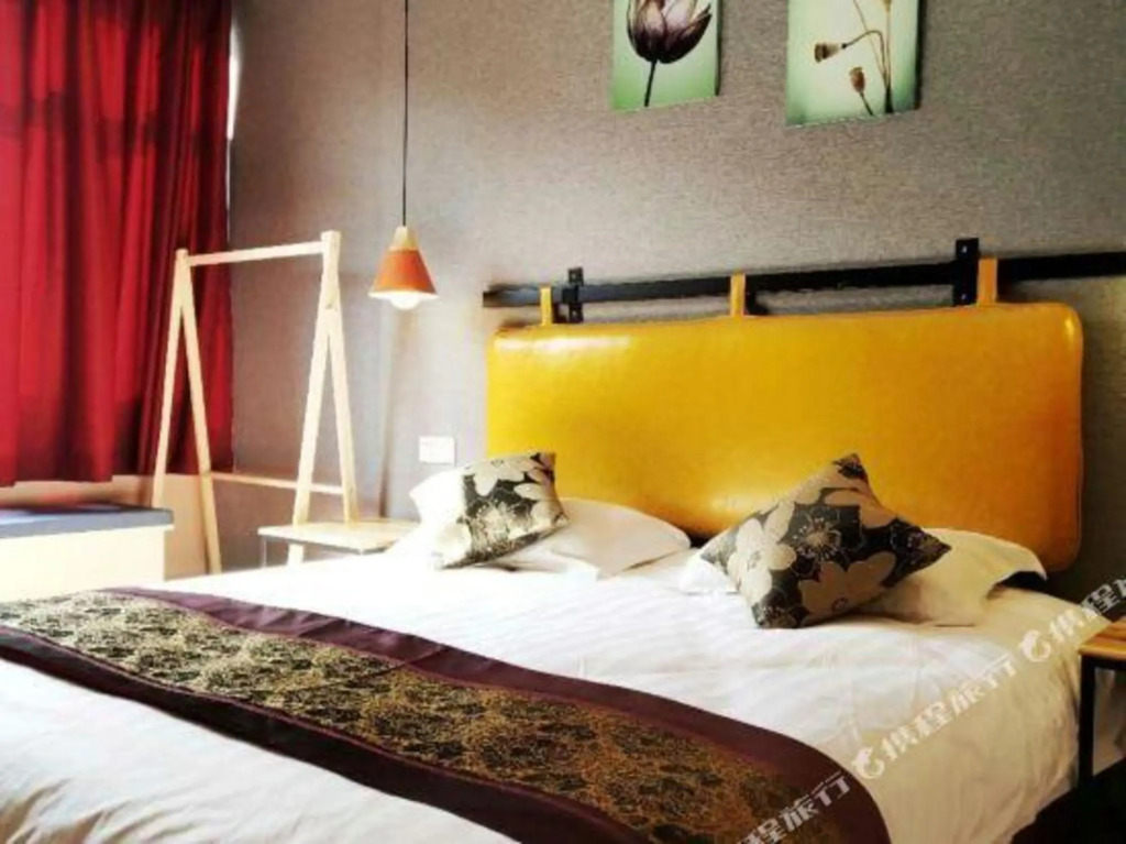 Hangzhou ShengDu Holiday Hotel