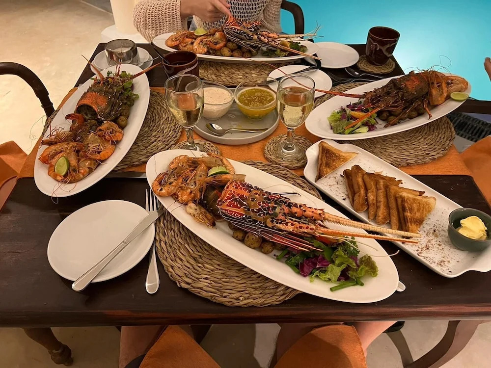Neevana Hotel Hikkaduwa