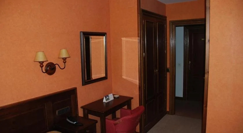 Hotel Giral