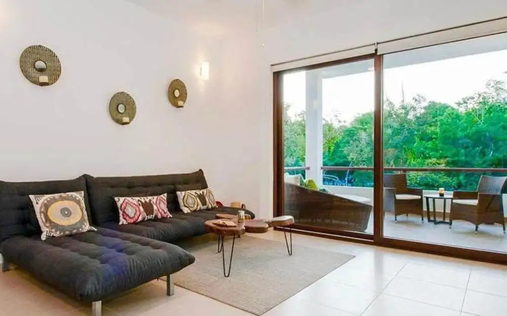 KUNM7 SecondFloor Corner Condo by Gate48