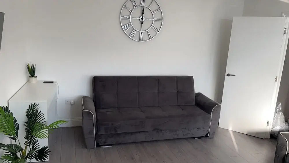 Sleek, Sleeps 6 Sunset Views, Family Friendly