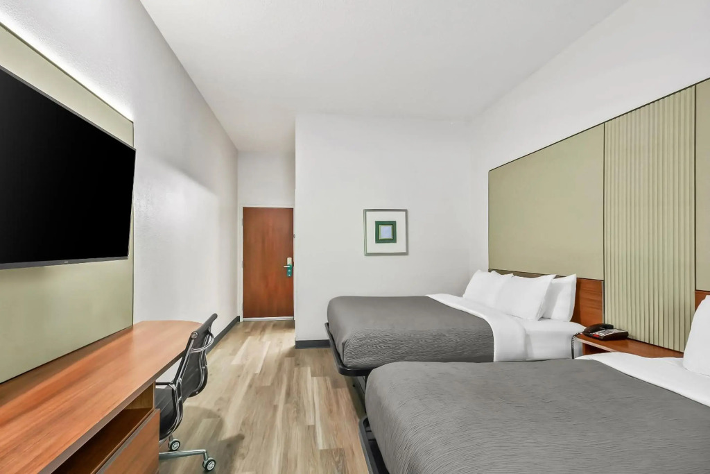 Quality Inn & Suites