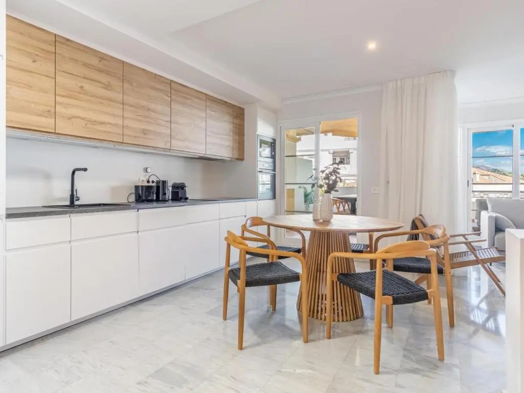 Señorio de aloha 3 bedroom duplex within walking distance to Puerto Banus