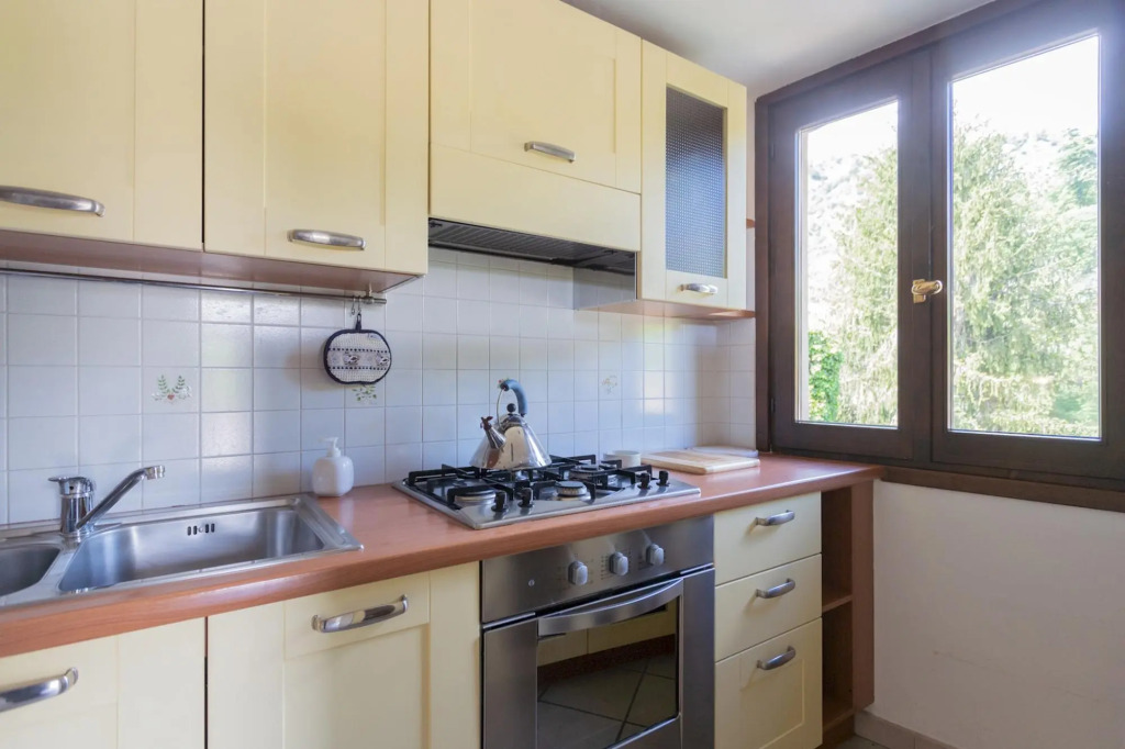 CO-L371-URIC20A1 - Vacation Family Home in Tremezzo