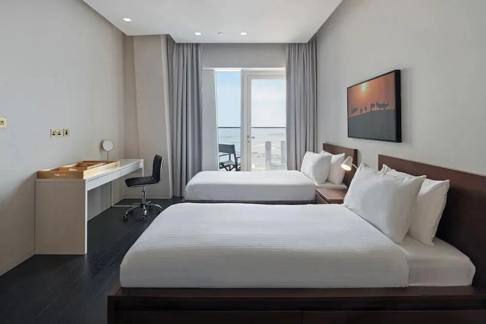 Prime 2BR in Damac Heights Marina