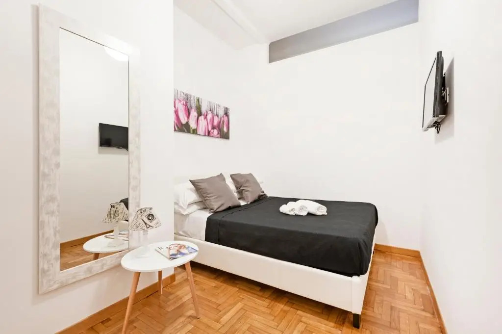 White Flat Labicana