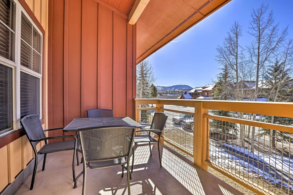Spacious Fraser Condo ~ 6 Mi to Winter Park!