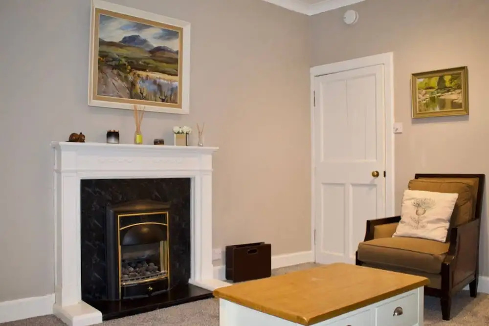 Cosy 2 Bedroom Apartment in Dean Village