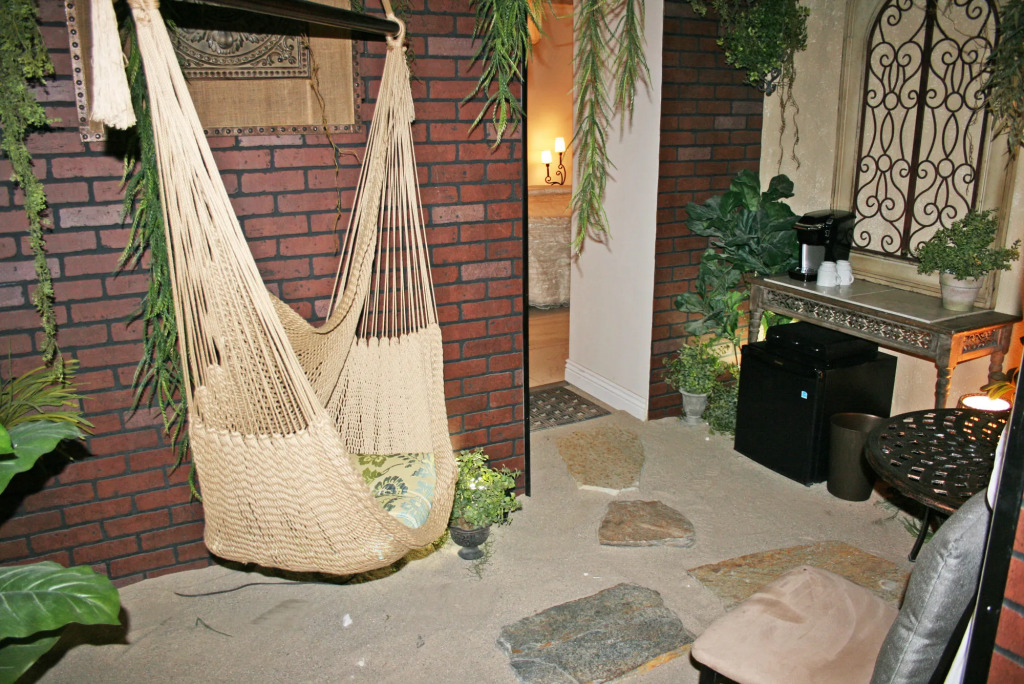 Hideaway Suites On 5th-Formally 5th East Hall