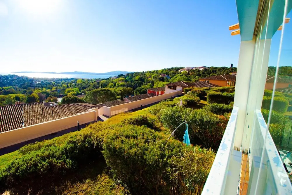 Apartment With one Bedroom in Grimaud, With Wonderful sea View and Shared Pool - 1 km From the Beach