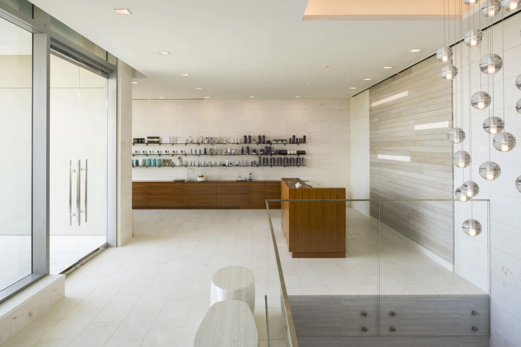 The Ritz-Carlton Residences, Waikiki Beach Hotel