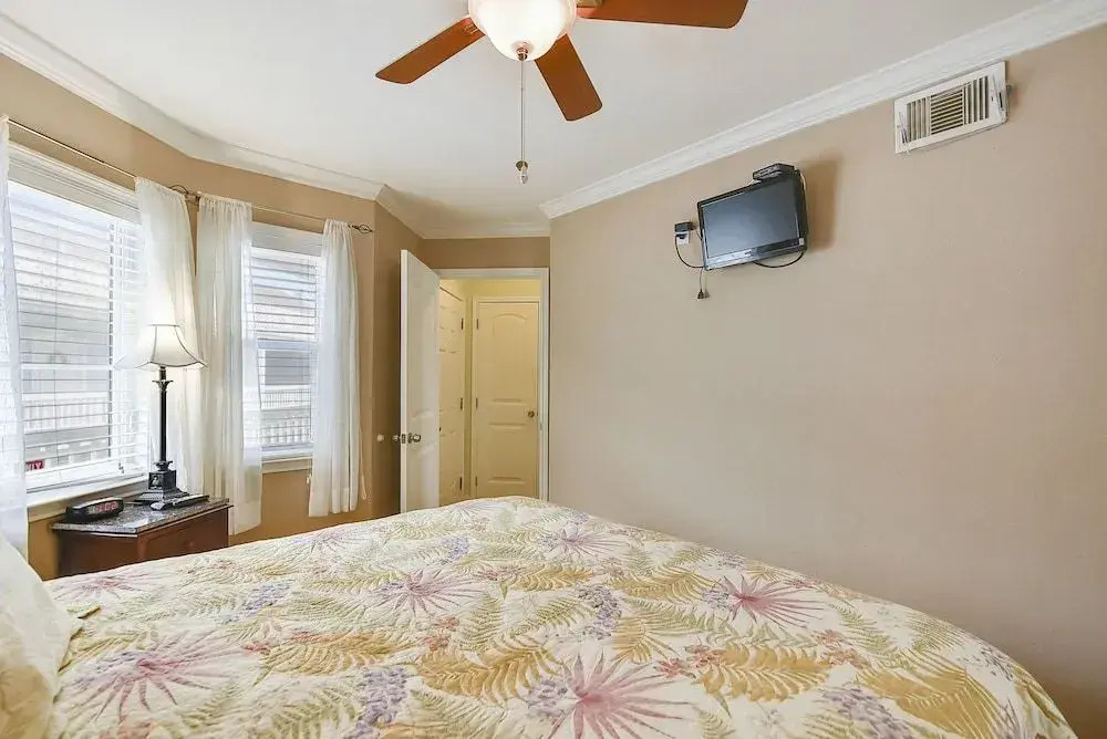 Seascape 1305 - 1 Br Condo