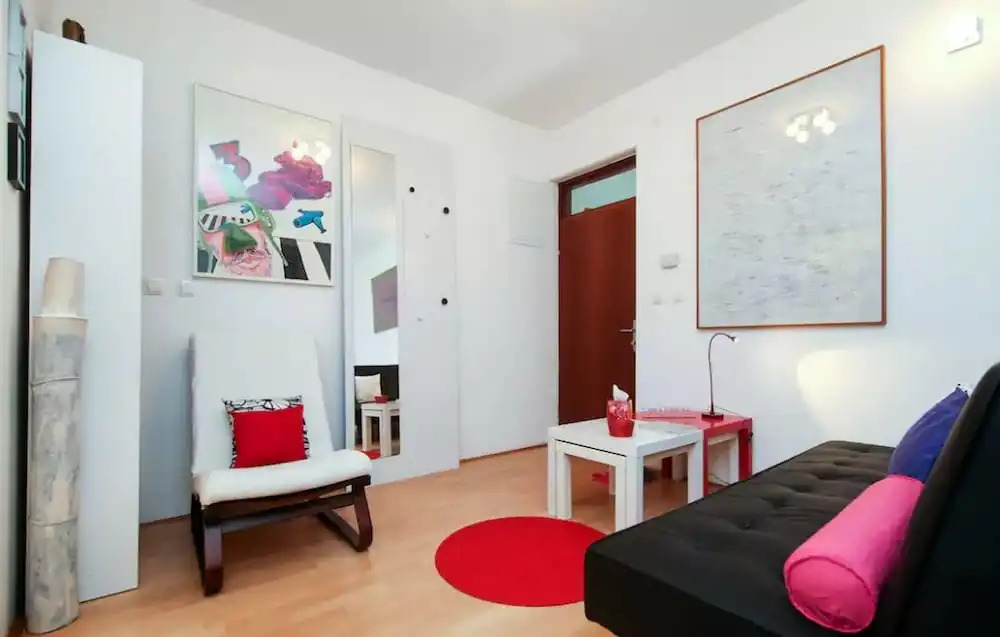 Apartment Top