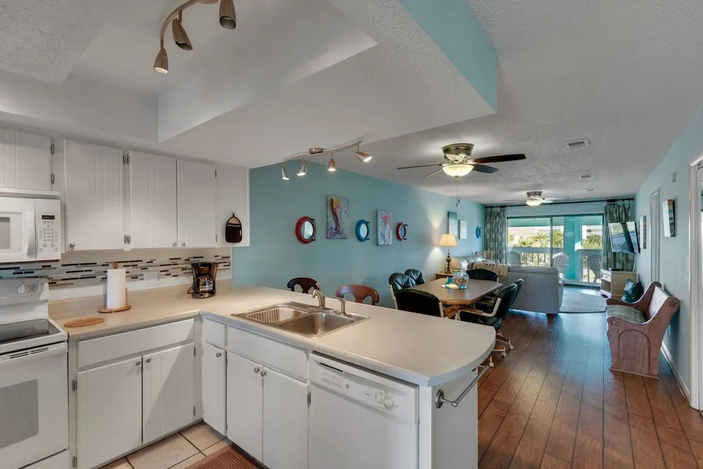 Deep Water Cove 204 - Two Bedroom Condo