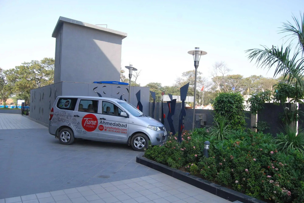 Mango Hotels Tune, Ahmedabad