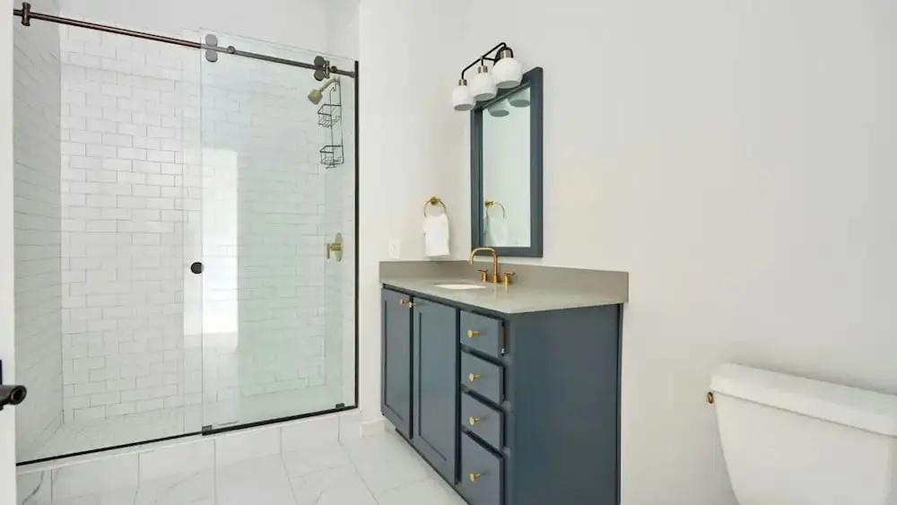 Sleeps 26 Entire Floor, Steps to French Quarter The Harlequin by Avantstay