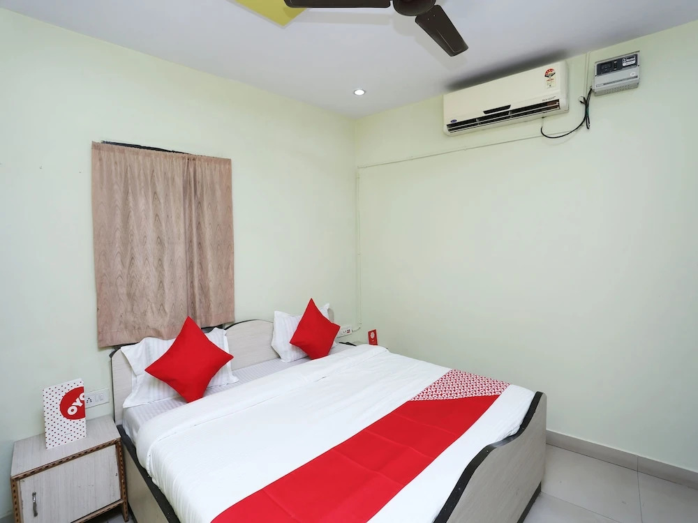 OYO 14711 Hotel Natraj
