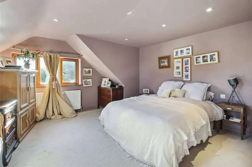 Cobham Home With Annex - Sleeps 6 - bbq & Fire pit