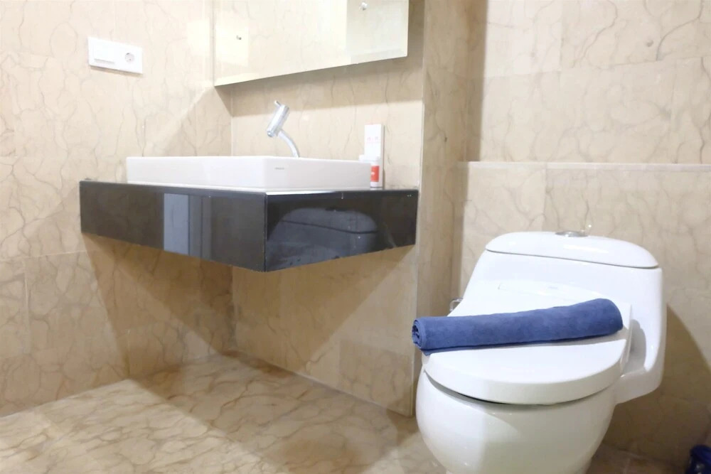 1BR Exclusive Royale Springhill Apartment Kemayoran