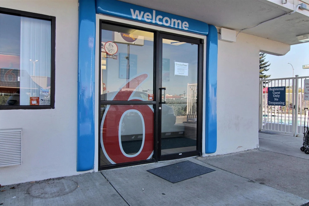 Motel 6-Bismarck, ND