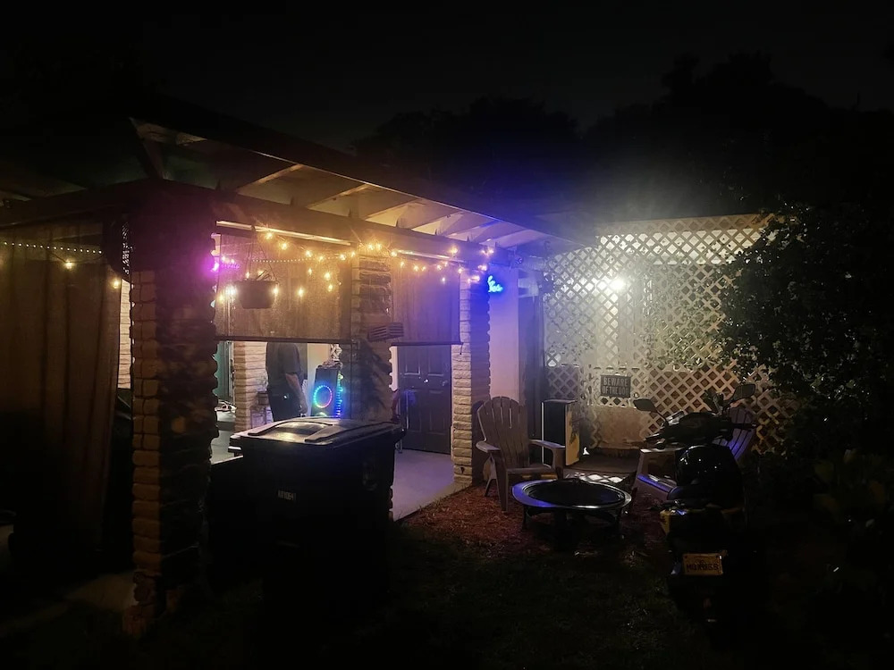 Miami Vibes Hostel-Like Shared Room