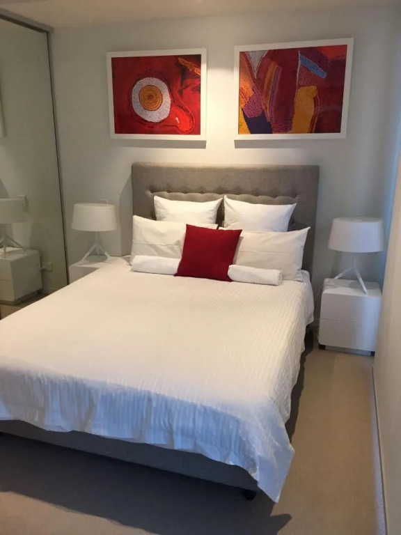 Tashas Apartments on Warwick