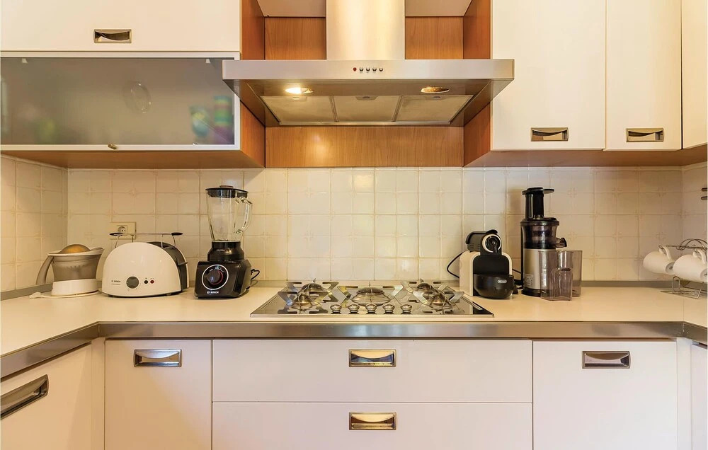 Nice Home in Pula With Wifi and 4 Bedrooms