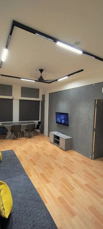 The Loft - Male Only
