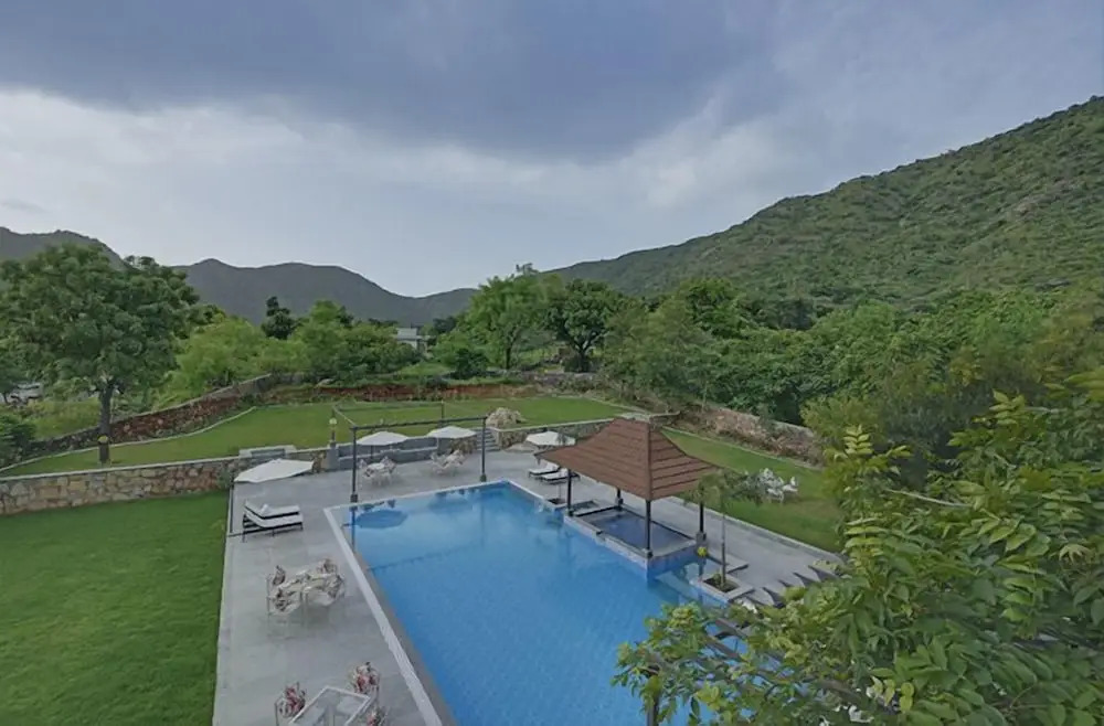 The Hunting Lodge - Luxury Resort in Udaipur
